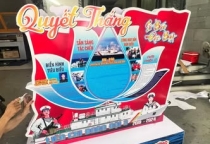 Mô hình diễu hành, báo tường, sự kiện